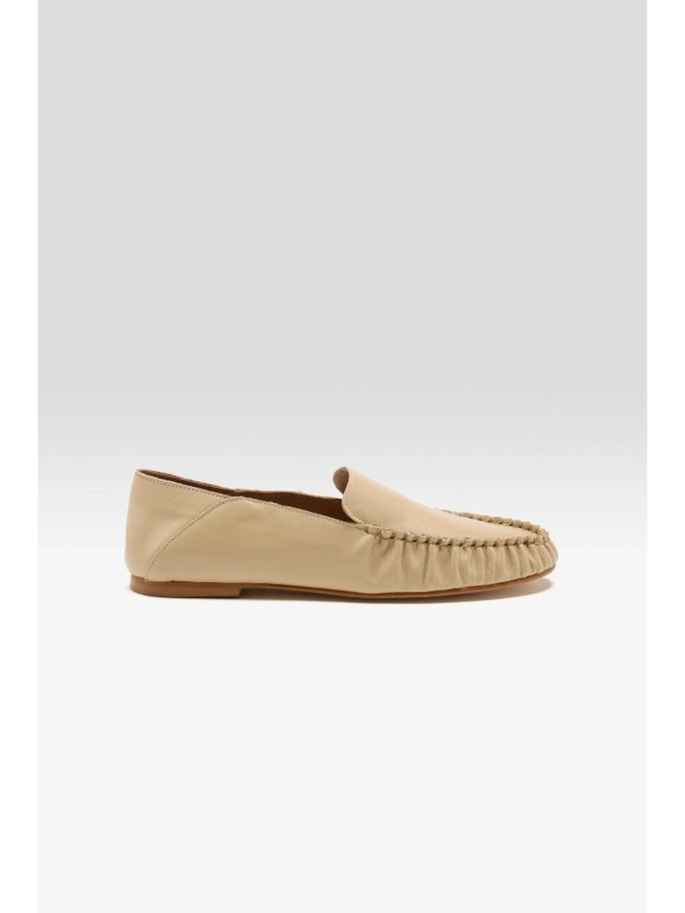 FLATTERED Bon Bon Beige Leather Loafers Size 39 US 9 Flats Shoes